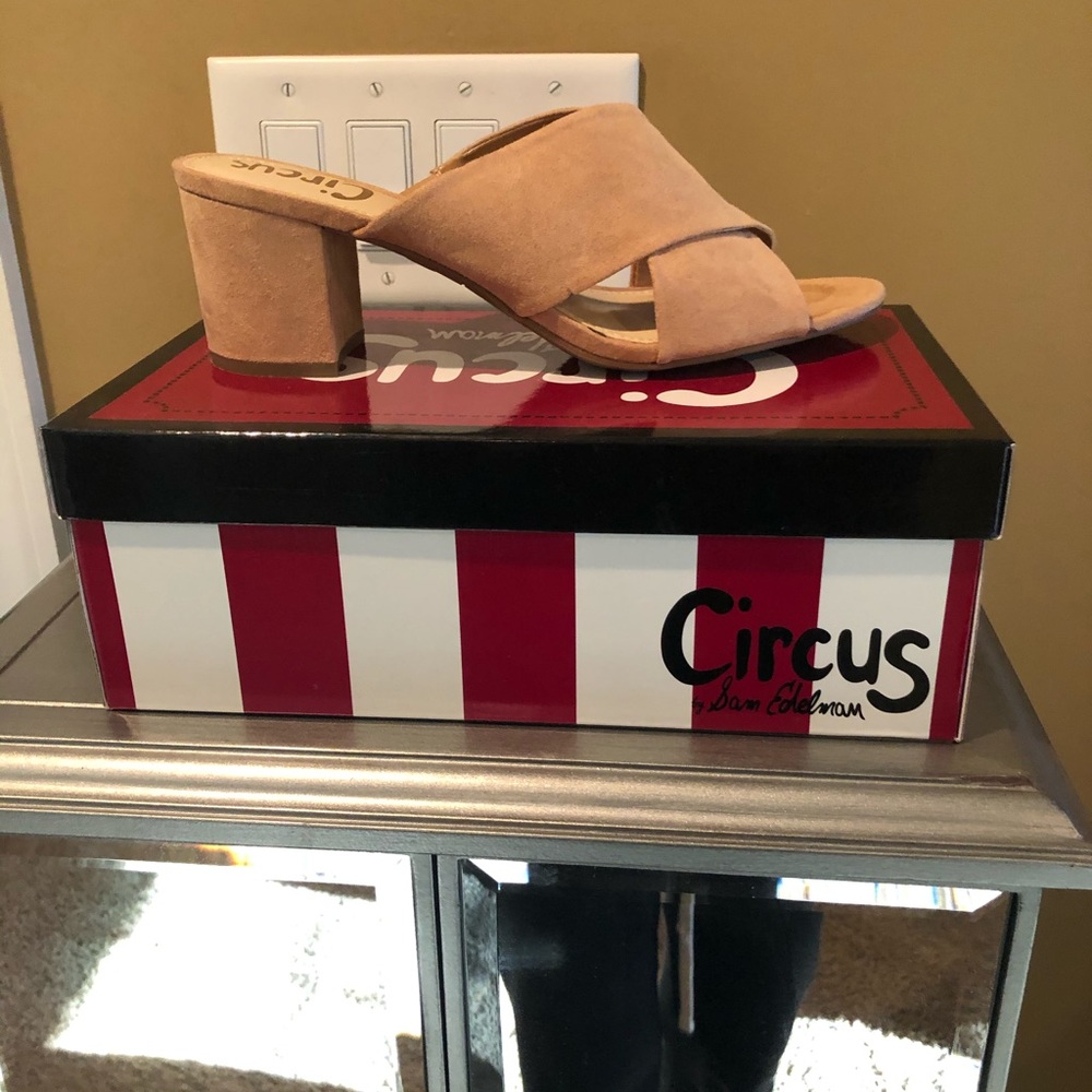 Tan suede slide sandals  new in box